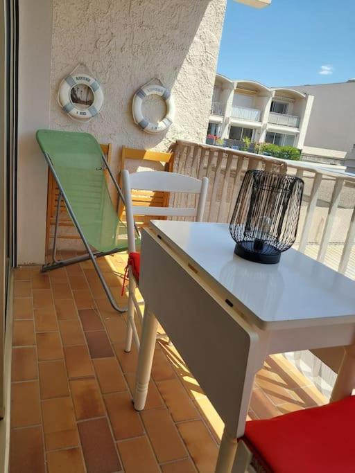 Au Calme A 2Min Mer Parking Balcon Wifi Clim! Six-Fours-les-Plages Ngoại thất bức ảnh